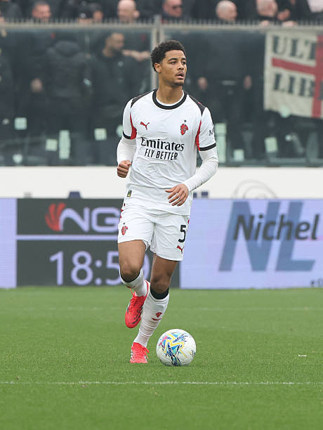 开云体育app官网-米兰放弃引进迪萨西，继续信任比利时小将德温特|AC米兰|意甲|转会|克雷莫纳|体育赛事讨论_新浪体育_新浪新闻