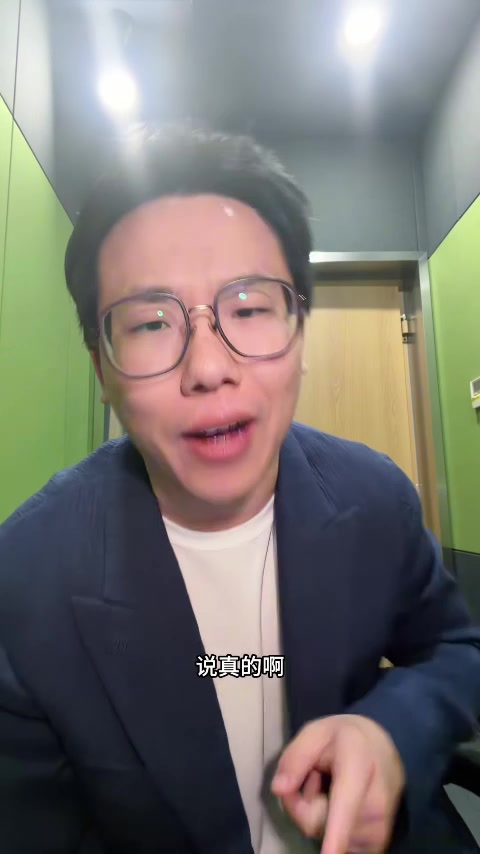 开云体育APP-解说:巴雷特绝杀让人想起小卡 猛龙全队都能打&主场篮筐有玄学